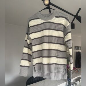 SO Women's Gray and Cream Striped Sweater